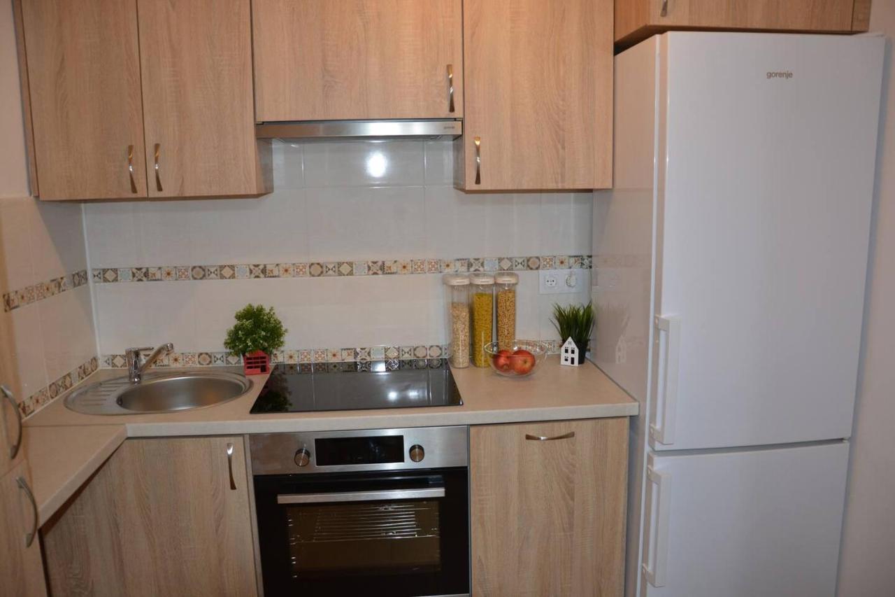 Ohmyhome - Park Mirowski Apartment Varsovie Extérieur photo